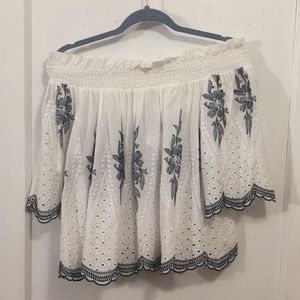NWT On the Road off shoulder shirt